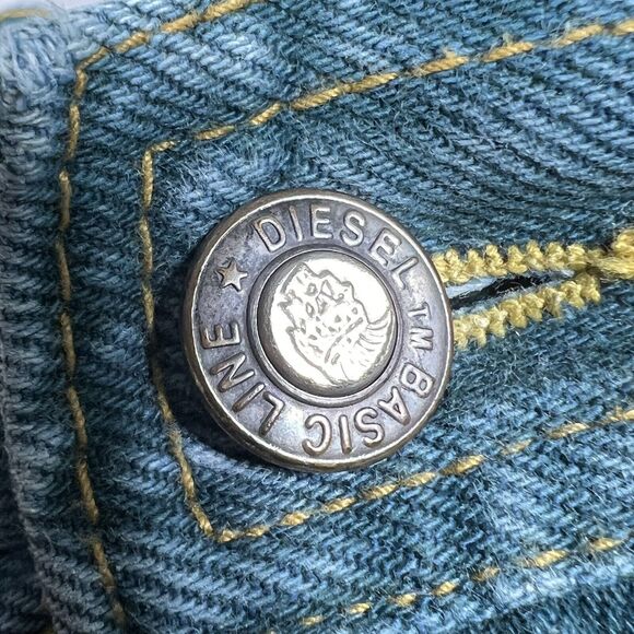 Diesel Basic Jeans Saddle Denim Men’s 36X27 Green Denim Straight Fit Raw Hem - Picture 5 of 14